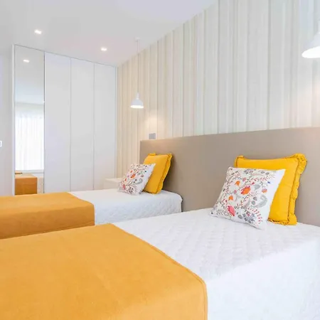 Modern 2 Bedroom Flat In Condo With Swimming Pool Funchal (Madeira)